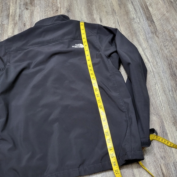 The North Face Sentinel Windstopper Jacket - Picture 12 of 12